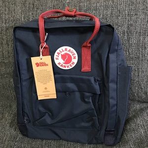 New Fjallraven Kanken Backback